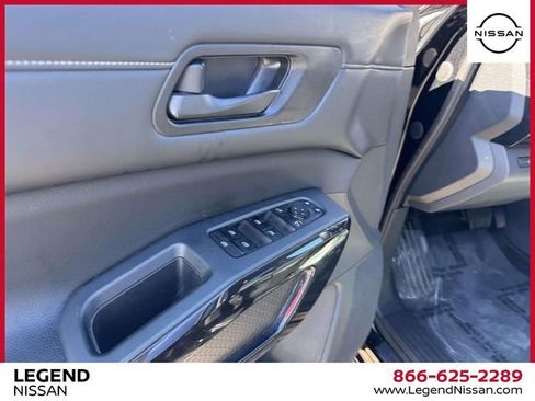 Certified 2023 Nissan Pathfinder S image 14