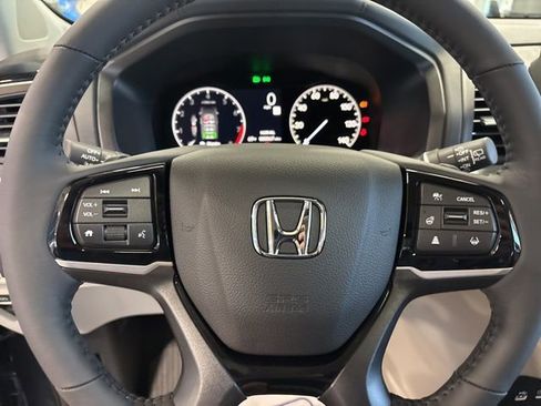 New 2026 Honda Odyssey Elite image 16