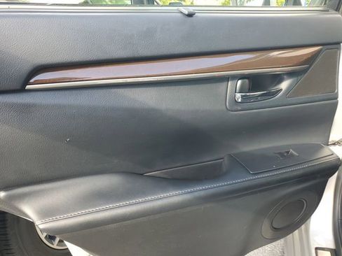 Used 2013 Lexus ES 350 FWD image 21