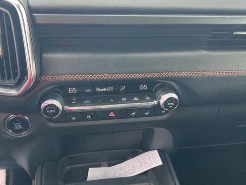 Used 2025 MAZDA CX-50 AWD 2.5 S w/ Premium Plus Pkg image 4