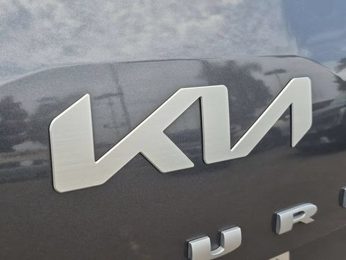 Certified 2022 Kia Telluride S FWD image 32