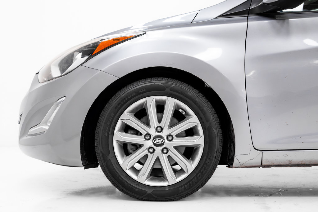 Used 2014 Hyundai Elantra SE w/ Option Group 02 FWD image 24