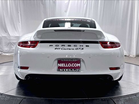 Used 2016 Porsche 911 Carrera GTS RWD image 8