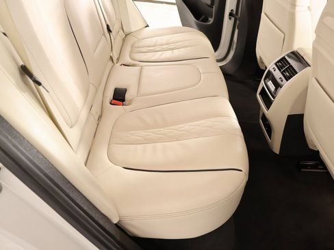 Used 2019 BMW X5 xDrive50i w/ Executive Package image 15