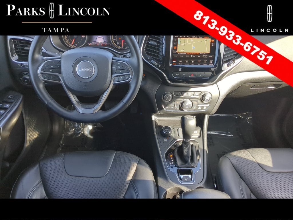 Used 2019 Jeep Cherokee Limited w/ Technology Group AWD/4WD image 13