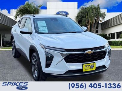Used 2025 Chevrolet Trax LT