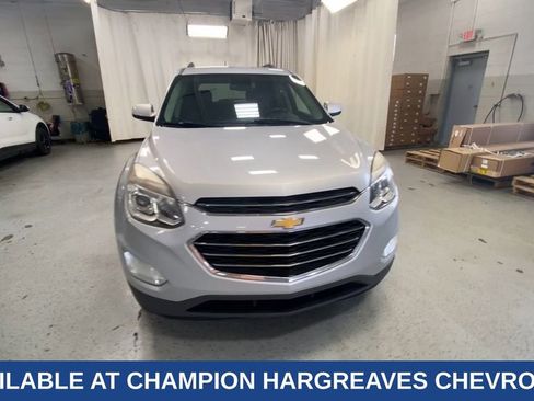 Certified 2017 Chevrolet Equinox LT w/ Convenience Package image 3