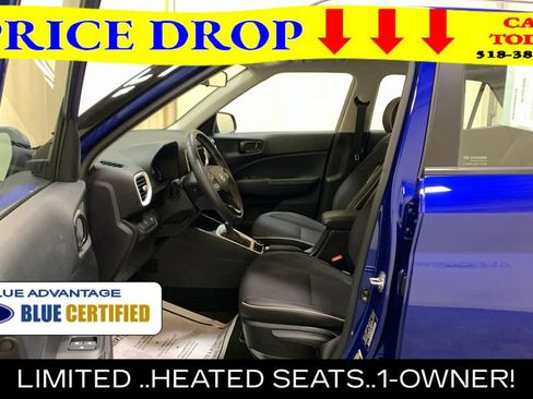 Used 2024 Hyundai Venue Limited FWD image 23
