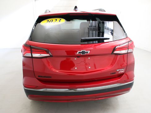 Used 2023 Chevrolet Equinox RS image 7