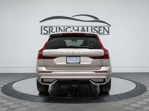 New 2026 Volvo XC60 B5 Plus w/ Climate Package AWD/4WD image 6