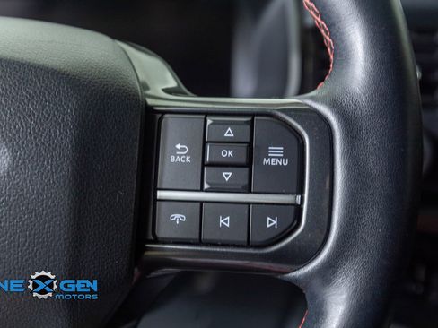 Used 2022 Ford Expedition Max Limited AWD/4WD image 15