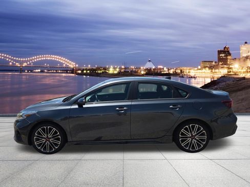 Used 2023 Kia Forte GT w/ GT2 Package FWD image 2