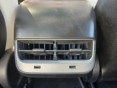 Used 2019 Tesla Model 3 Long Range RWD image 60