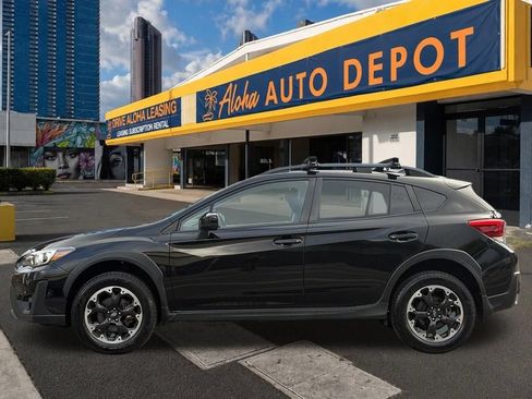 Used 2021 Subaru Crosstrek 2.0i Premium w/ Popular Package #3 AWD/4WD image 2
