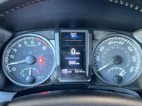 Certified 2022 Toyota Tacoma TRD Sport w/ Technology Package AWD/4WD image 26