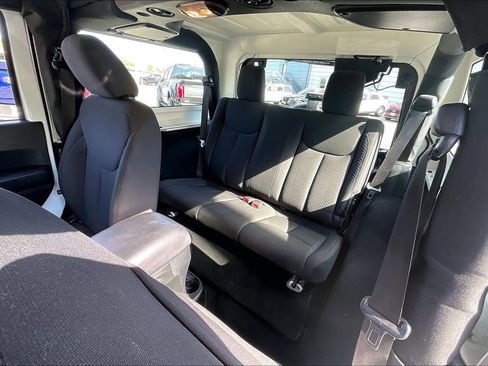Used 2018 Jeep Wrangler Sport image 25