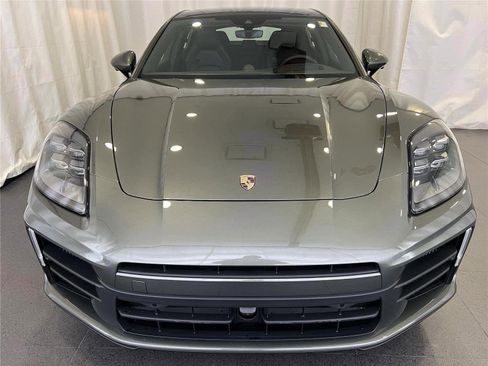 New 2026 Porsche Panamera 4 image 6