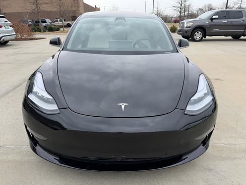 Used 2018 Tesla Model 3 Long Range image 2