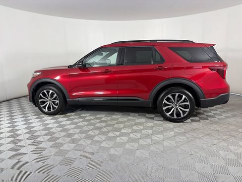 Certified 2020 Ford Explorer ST w/ Premium Technology Package AWD/4WD image 4