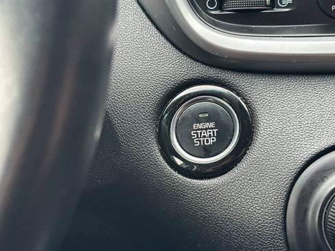 Used 2020 Kia Sorento S image 26