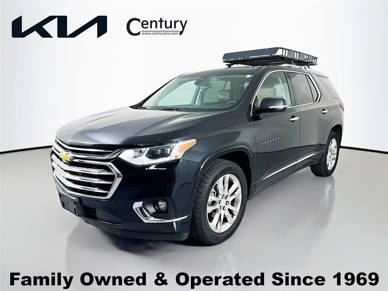 Used 2018 Chevrolet Traverse High Country AWD/4WD image 1