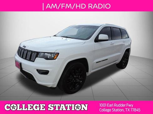 Used 2021 Jeep Grand Cherokee Laredo X AWD/4WD image 8