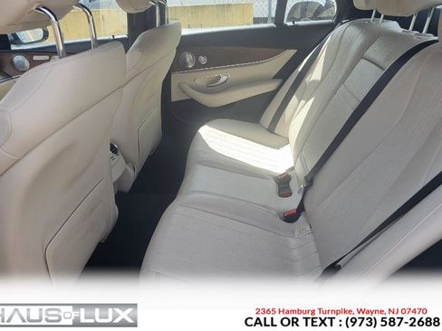 Used 2017 Mercedes-Benz E 300 4MATIC image 5