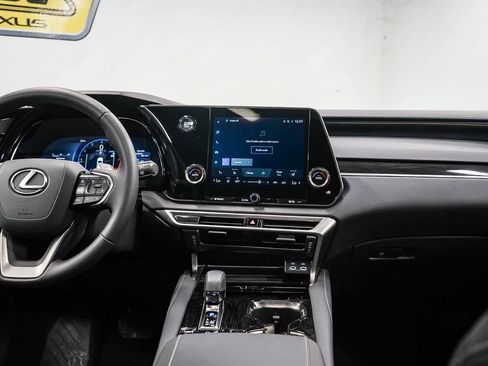 Used 2025 Lexus RX 350 FWD w/ Technology Package image 13
