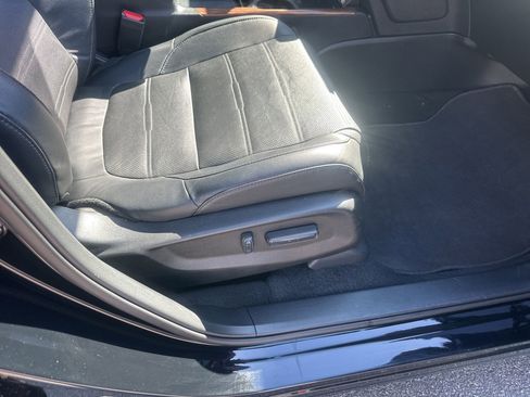 Used 2022 Honda CR-V Touring image 14