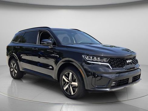 Used 2022 Kia Sorento EX w/ Panoramic Sunroof Package FWD image 9