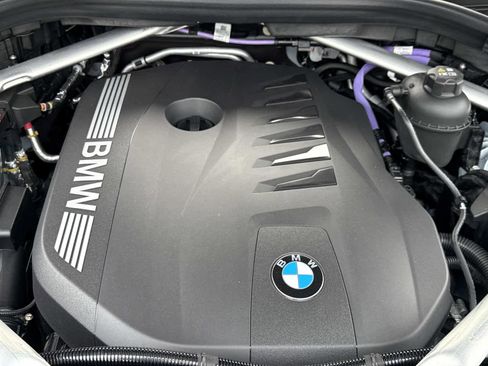 New 2026 BMW X5 xDrive40i w/ M Sport Package image 14