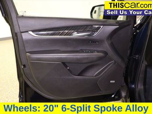 Used 2022 Cadillac XT6 Premium Luxury FWD image 37