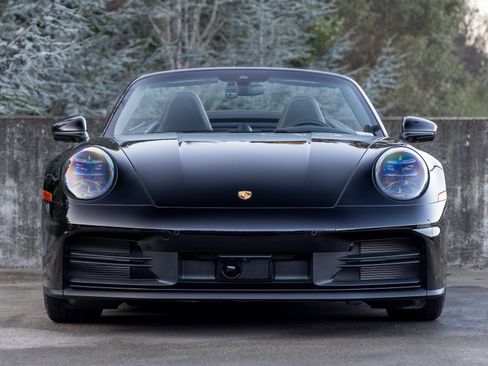 Certified 2025 Porsche 911 Carrera S image 8