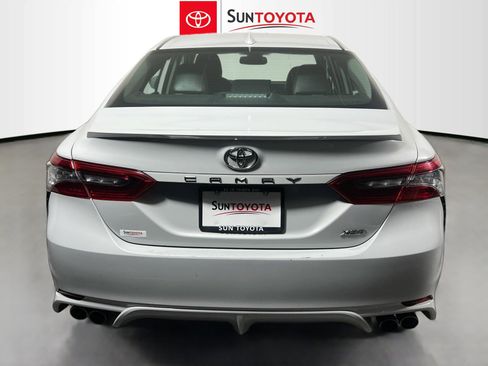 Used 2024 Toyota Camry XSE FWD image 5