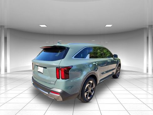 New 2026 Kia Sorento EX image 3