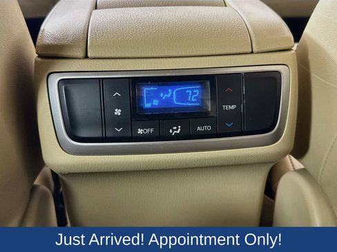 Used 2017 Toyota Highlander Plus w/ Protection Package #3 AWD/4WD image 29