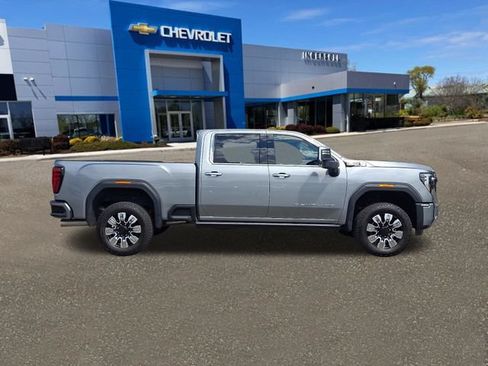 Used 2026 GMC Sierra 2500 Denali w/ Denali Reserve Package AWD/4WD image 28