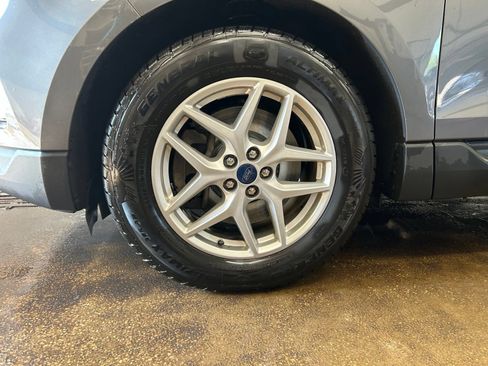 Used 2021 Ford Edge SEL w/ Convenience Package AWD/4WD image 36