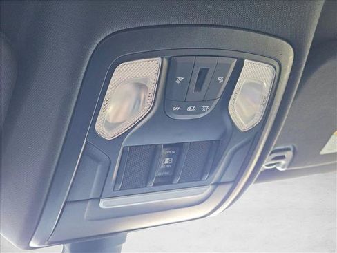 Used 2021 RAM 1500 Big Horn RWD image 18