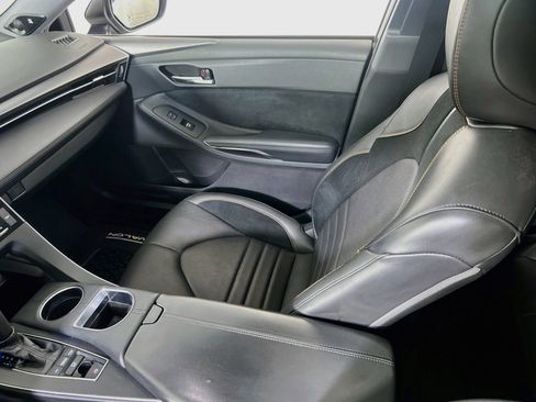 Used 2019 Toyota Avalon Touring w/ All Weather Liner Package FWD image 24