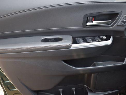 Certified 2025 Toyota Sienna Platinum AWD/4WD image 16