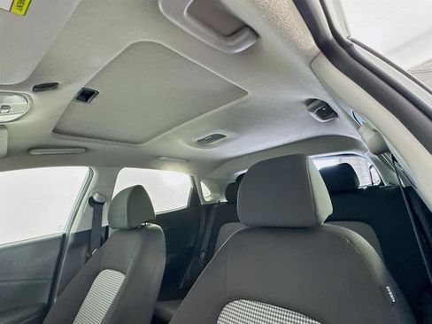 Used 2021 Hyundai Kona SEL Plus image 15