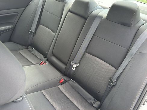 Used 2024 Nissan Altima 2.5 SV FWD image 30