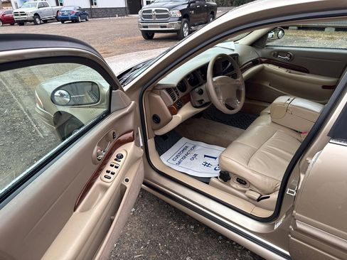 Used 2005 Buick Le Sabre Custom image 9