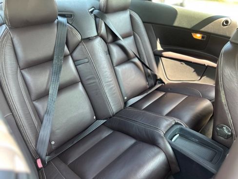 Used 2011 Volvo C70 T5 image 21