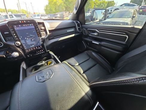 Used 2023 RAM 1500 Laramie AWD/4WD image 6