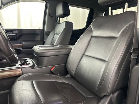 Used 2021 Chevrolet Silverado 1500 LT Trail Boss w/ Convenience Package II image 8