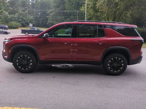 New 2027 Chevrolet Traverse Z71 w/ Driver Confidence Package AWD/4WD image 7
