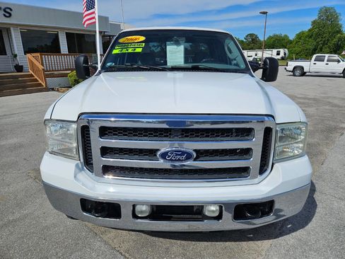 Used 2006 Ford F250 Lariat AWD/4WD image 9