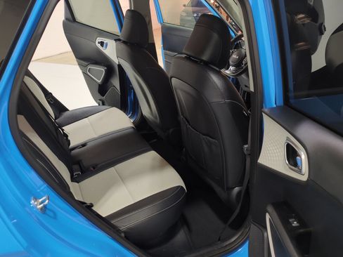 Certified 2023 Kia Soul GT-Line FWD image 11